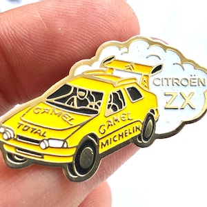 Pin's Old car, auto racing, Comics, Comic strip, cartoon, Pin's vintage years 80/90, enamel pin grunge funky rock
