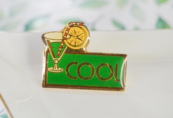 Vintage summer cocktail pins, COOL, straw and lem… - image 1