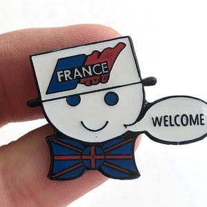 Air hostess pins, "welcome" character Air France, English flag, plane, travel, cartoon, vintage 80s / 90s - brooch, jewel