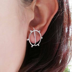 Breteloorbellen, verzilverde clipoorbellen, minimale oorclip, niet-piercing oorbellen, manchetoorbellen, oorclip, knuffeloorbellen