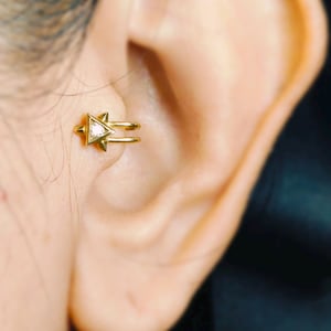 Tragus earring,Diamond white Cubic zircon,Silver 14 k gold plated, Cartilage earrings, ear cuffs no piercing, fake ear cuffs, tragus jewelry