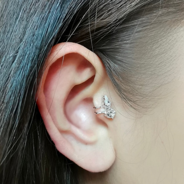 Tragus earring,Swarovski crystal,White gold plated,Cartilage earrings,ear cuffs no piercing, fake ear cuffs, tragus jewelry