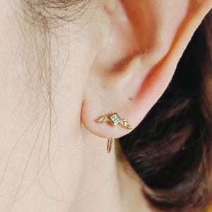 Tiny dainty earring,Tiny gold studs,Dainty silver studs, Stud cz earring,Tragus earrings-Cartilage cz studs - Minimalist earring,Single stud