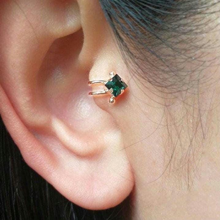 Emerald Swarovski Crystal Tragus Ear Cuff: Rose Gold Clip-On Earring, non piercing earring