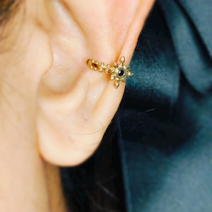 14K vergulde oormanchet, Black Diamond CZ, oormanchet, minimale oorclip, oorclip, zilveren oormanchet, oorbel zonder gaatjes, nepschelp