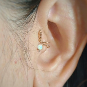 White Opal Tragus Earring, Tragus Jewelry, ear cuff no piercing, single earring, fake ear cuff, Silver tragus clip,non piercing, piercing