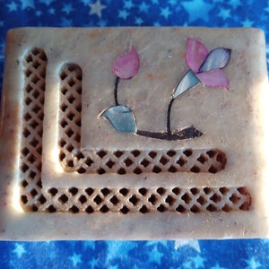 Scatola portagioie intagliata, scatola portaoggetti in alabastro, scatola portaoggetti in pietra vintage, scatola portaoggetti, scatola portasigarette vintage, regali per lei, regalo per la mamma, piatto portaoggetti, regalo per adolescenti