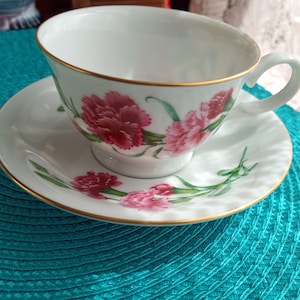 Gifts for mom mothers day gifts Avon collectibles blossom of the month tea cups vintage avon tea cups birthday gifts for her floral tea cup