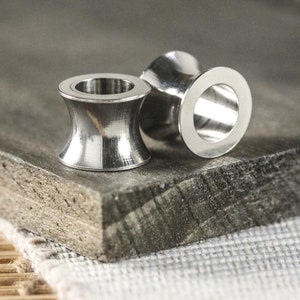 Concave 304 Stainless Steel Spacer Beads: 10mm x 8mm, 6mm Hole (10 Pieces