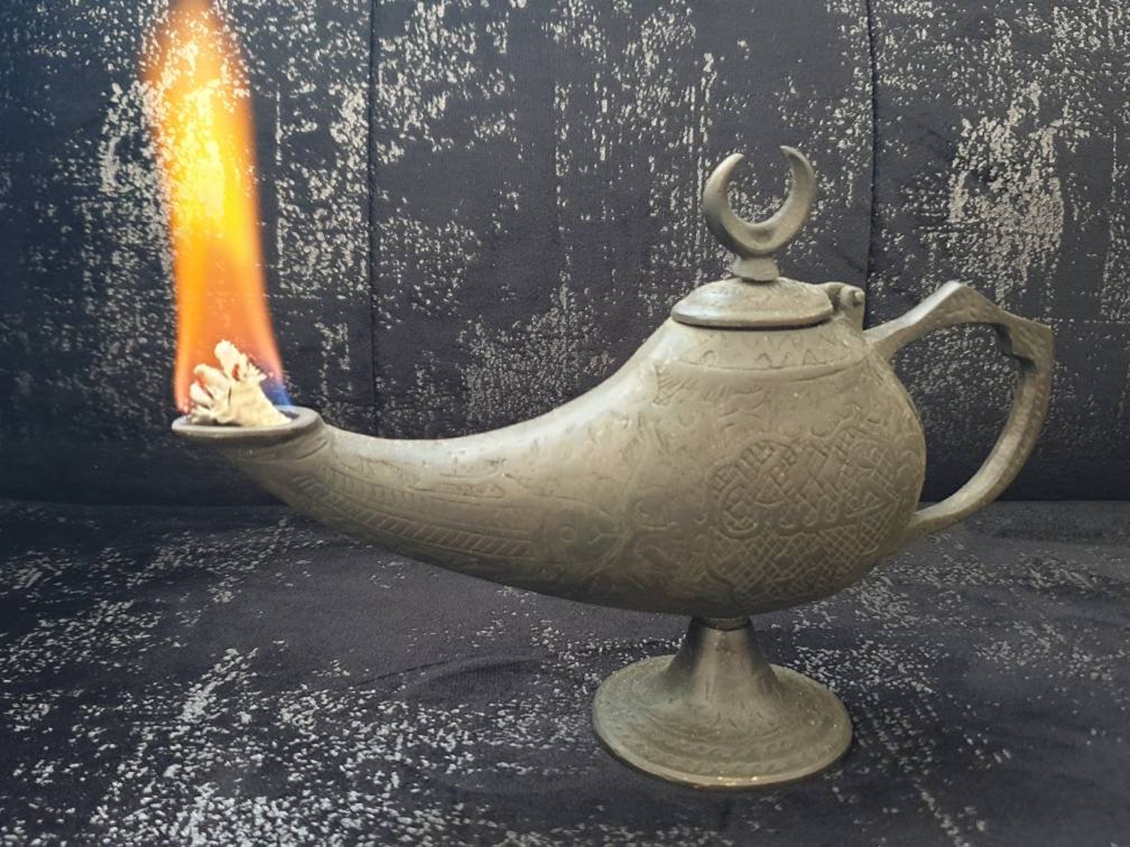 Aladdin's Magic Lamp Handmade Bronze Can Work For 4 Hours Etsy