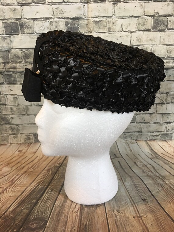 Vintage Black Basket Weave Pillbox hat Womens Lin… - image 3