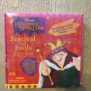 90s Disney Hunchback of Notre Dame Quasimodo Esmarelda Festival of Fools Play Set NOS Sealed
