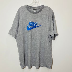 Vintage Y2K Nike spell out graphic T gray tag XL