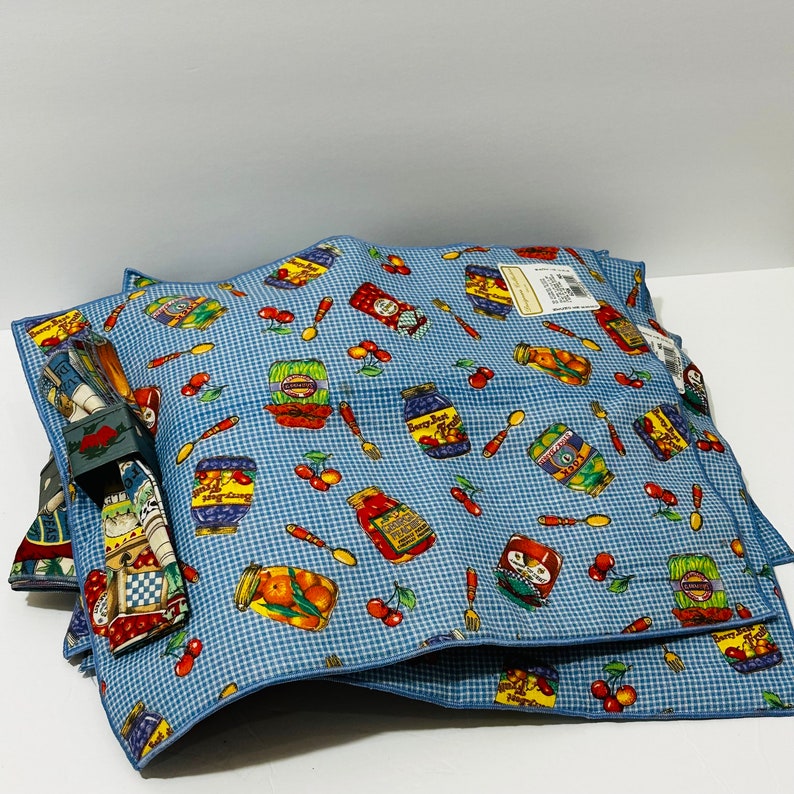 Designers Collection Dallas Placemat and Napkin - Thumbnail 5