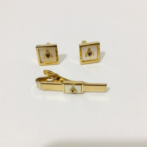 Vintage Speidal Goldtone Cufflinks and Tie Bar Mo… - image 1