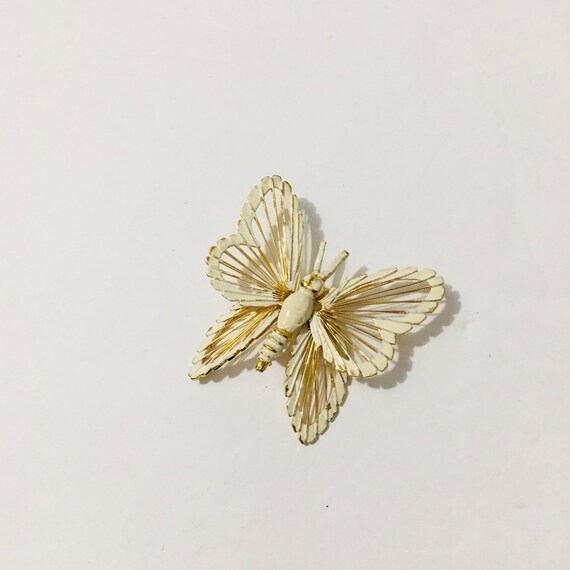 Vintage Goldtone Butterfly Enamel Brooch Pin 80s … - image 2