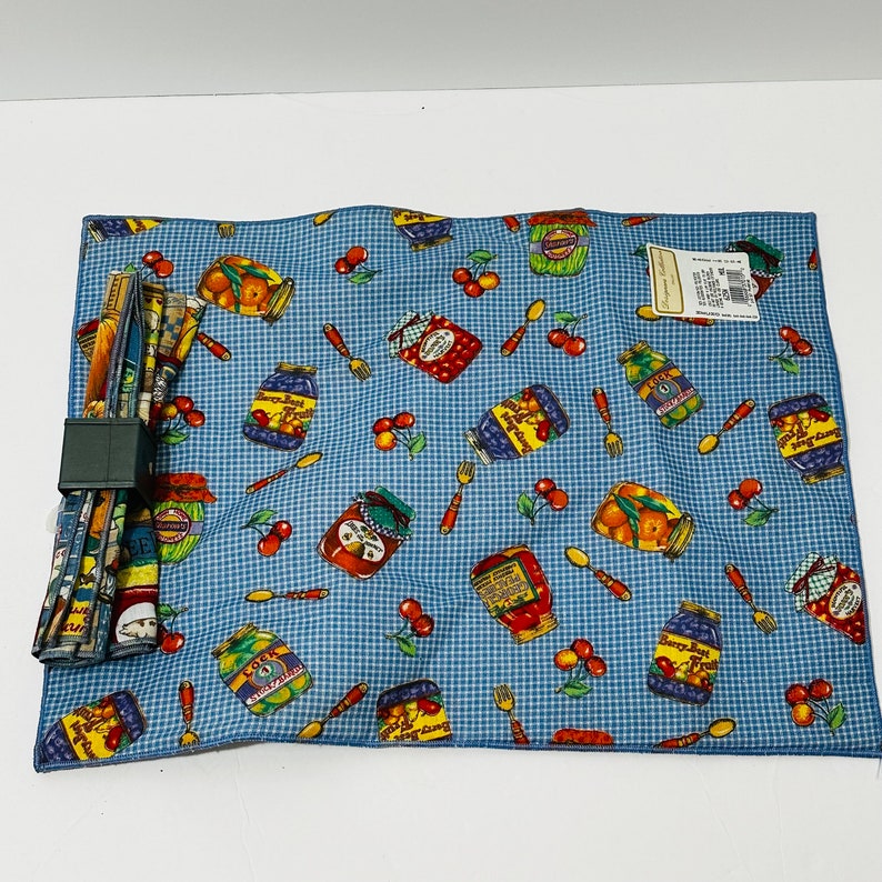Designers Collection Dallas Placemat and Napkin - Thumbnail 4
