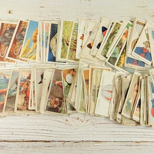 20 Cigarette Trading Cards