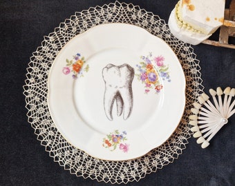 Tooth Molar Vintage Side Plate
