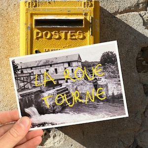 Carte postale Gerberoy - La roue tourne