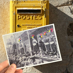 Carte postale Paris - Concours de Casquettes (à hélices)