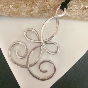 Portuguese knitting necklace by rivelinarts