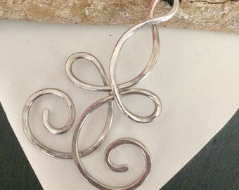 Portuguese Knitting Necklace, Aluminium Yarn Hook Pendant
