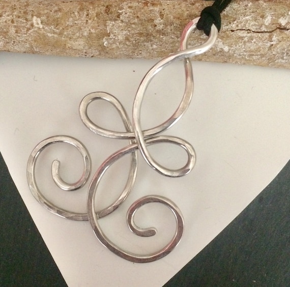 Portuguese Knitting Necklace, Aluminium Yarn Hook Pendant