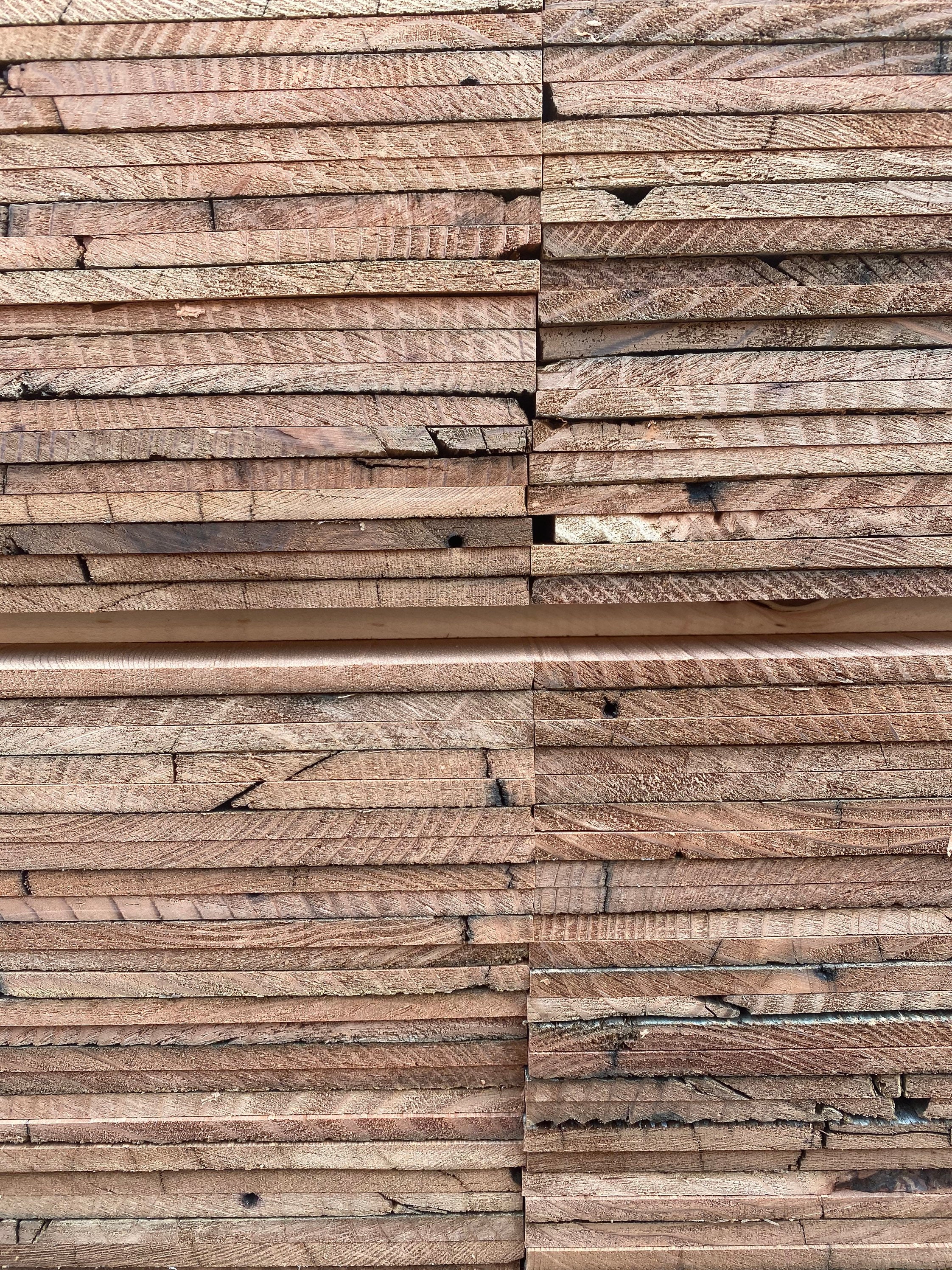RECLAIMED WOOD PLANKS (25 sq ft bundles) – Wood Demand