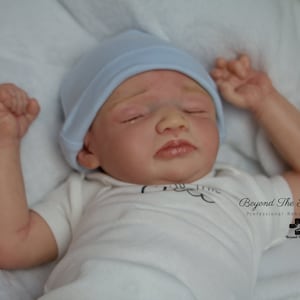 Reborn Newborn Baby Boy or Girl (Layla by Suzette du Plessis) hecho a pedido!