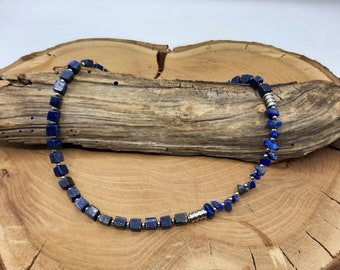 Collier/Kette kurz aus Lapis Lazuli