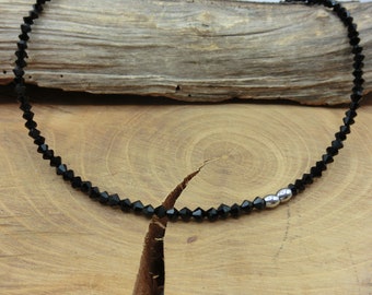 Halskette aus Swarovski®Bicones in Schwarz