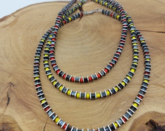 Collier Kette kurz aus Glasperlen in bunt und Hämatit Scheiben und Würfeln