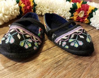 Sale Baby slipper, Hmong Baby shoe, Hilltribe slipper, Baby