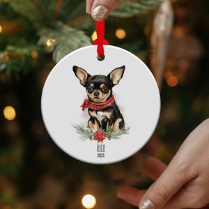 チワワのオーナメント、パーソナライズされたチワワのクリスマスオーナメント、名前入りチワワ犬のオーナメント、女性への犬好きギフト、犬のオーナメント
