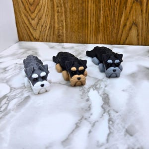 Schnauzer Flexi Fidget Toy, Articulated Schnauzer, Schnauzer Keychain, Schnauzer Owner, Schnauzer Lover Present, Mini Schnauzer Desk Decor