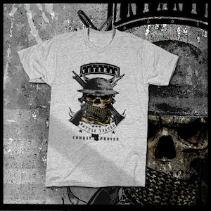 Military Combat Veteran T-Shirt Army Iraq Afghansitan War Retro Helmet