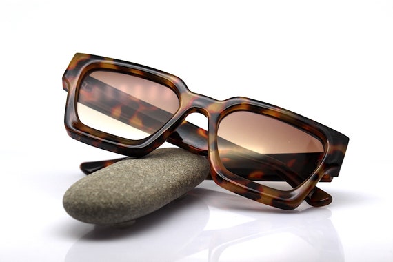 Rectangular square faceted sunglasses man woman s… - image 10