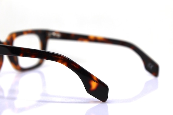 Classic rectangular eyewear optical frame tortois… - image 10