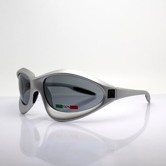 Grey Shaded Plastic Cat Eye Wrap Around Sunglasses CAT Grader Polarized Wrap Sunglasses, Gloss Grey Crystal, 67  main image 3