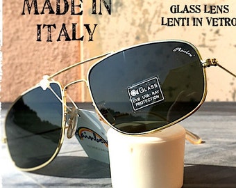 PILOT SUNGLASSES MAN made in Italy, gold metal frame black/gray tempered glass lenses, classic oval rectangular shape, true 80s vintage