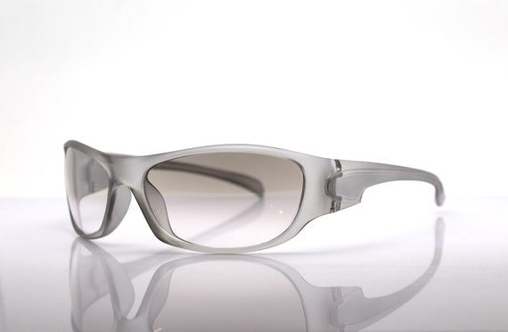 Wrap dynamic oval rectangular Y2k Sunglasses woma… - image 1