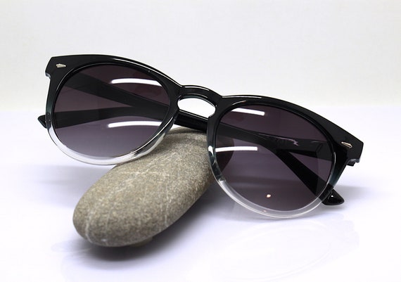 Classic round oval sunglasses man woman black tra… - image 9