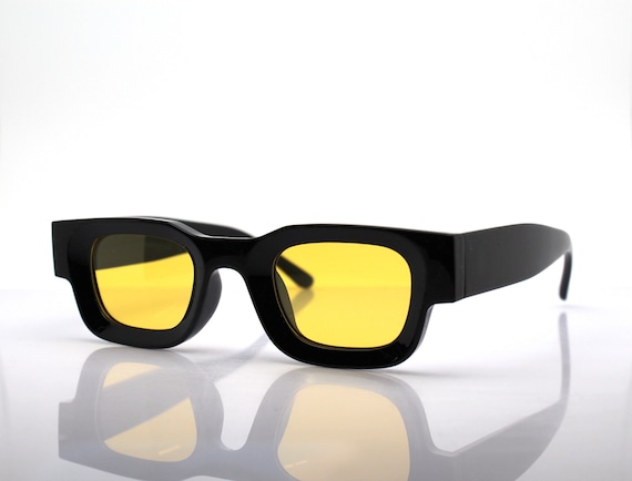 Promotional Cat. 3 UV400 Sport Sunglasses Custom Logo Printed Men  Sunglasses Polarized - China Sun Glasses and Sunglasses price