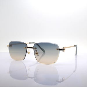 RIMLESS SQUARE SUNGLASSES - Clear Soft Gradient Green/Yellow Lenses - Gold Metal Frame - Chic and Stylish Unisex Glasses