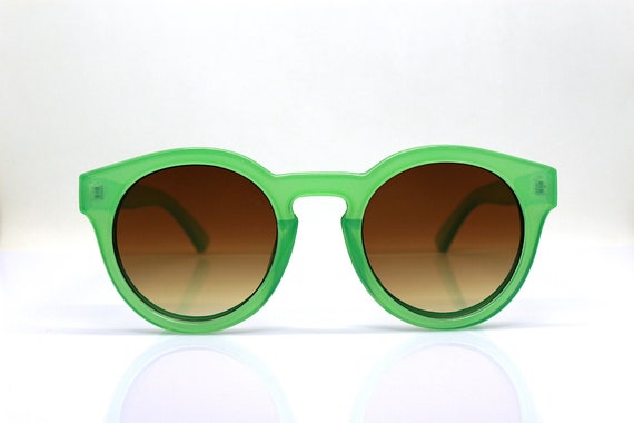 Green frame sunglasses deals