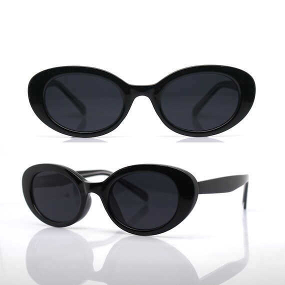 Cat Eye s Oval Classic Sunglasses Woman Glossy Black Frame Black