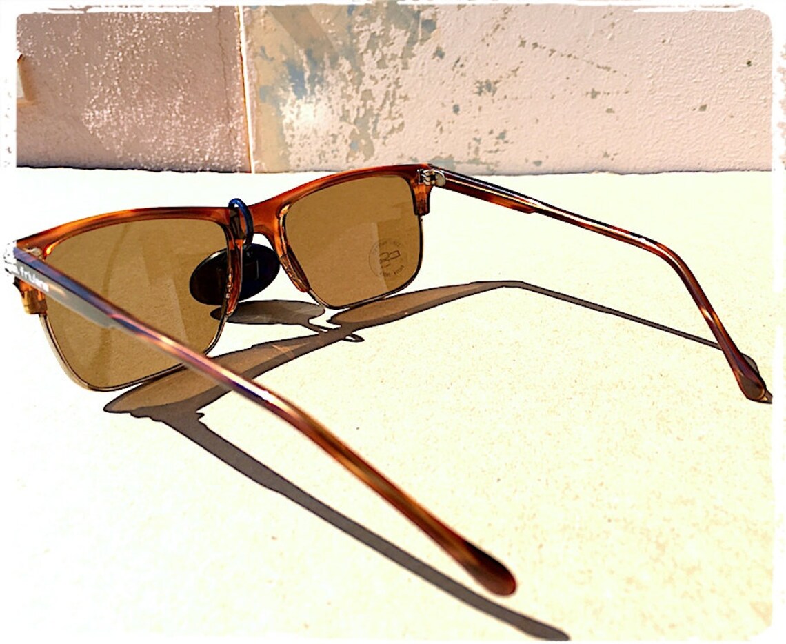 MADE IN ITALY Classic Sunglasses Man Rectangular Square Honey Brown — free download