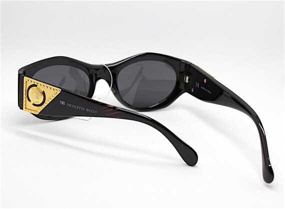 MADE IN ITALY Hexagonal Oval Cat Eye Sunglasses Woman Black  display picture 2