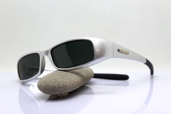 MADE IN ITALY small low rectangular sunglasses ma… - image 9